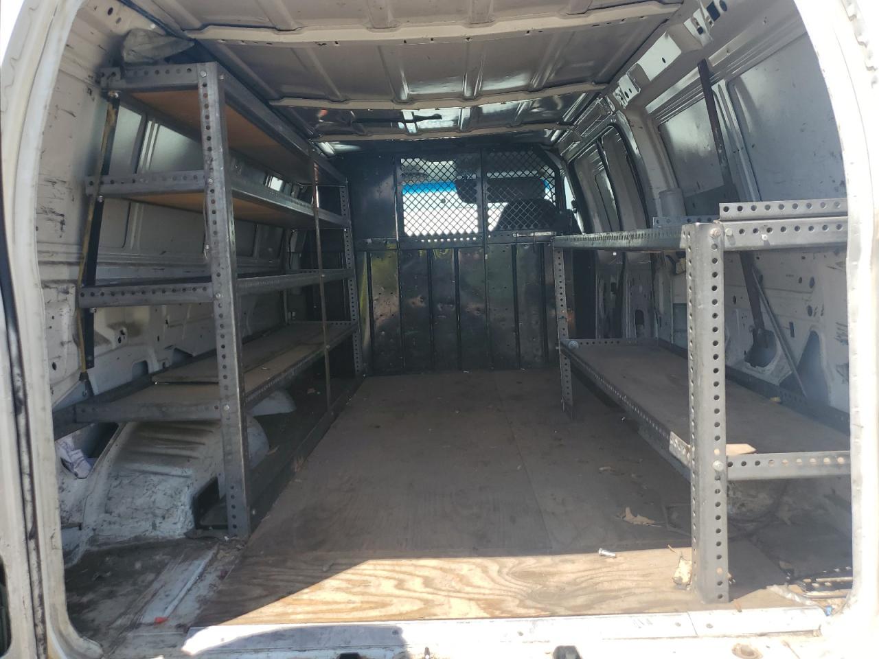 2000 Ford Econoline E250 Van VIN: 1FTNE24L4YHB23269 Lot: 68183135