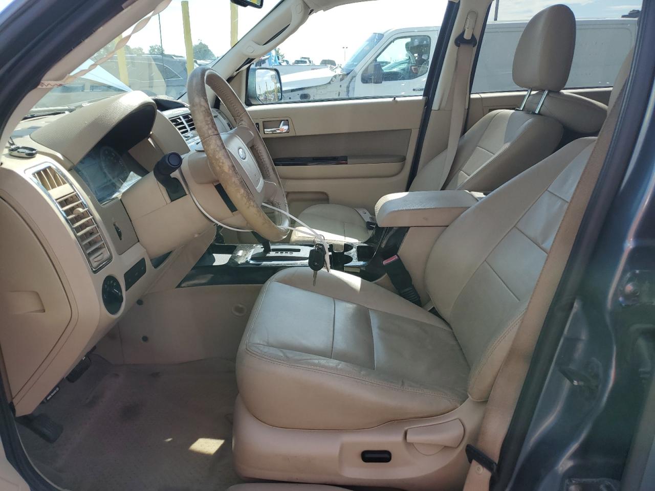 2010 Ford Escape Limited VIN: 1FMCU9EGXAKB90354 Lot: 67509185