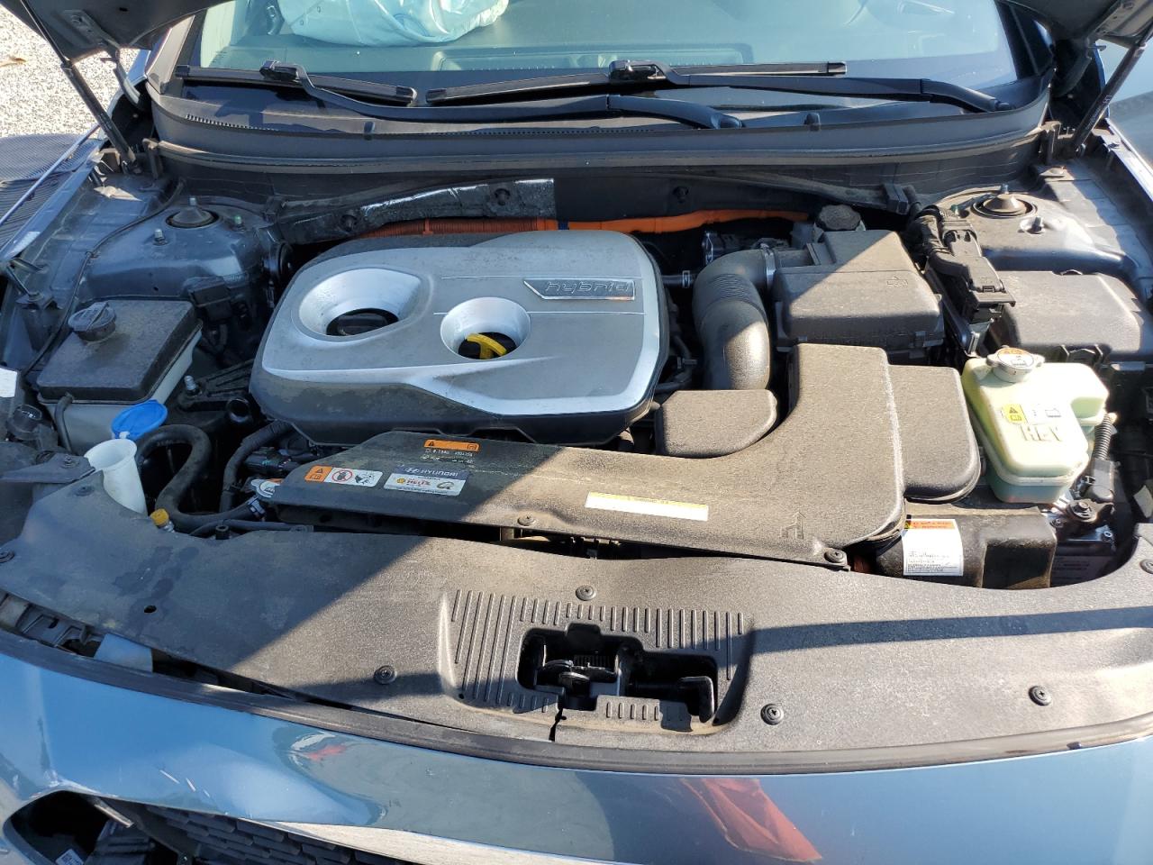 2016 Hyundai Sonata Hybrid VIN: KMHE34L13GA016797 Lot: 69058455