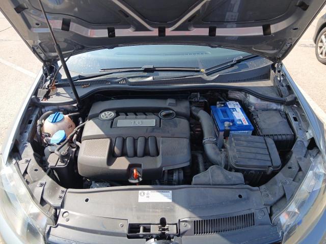 2009 VOLKSWAGEN GOLF S S-A