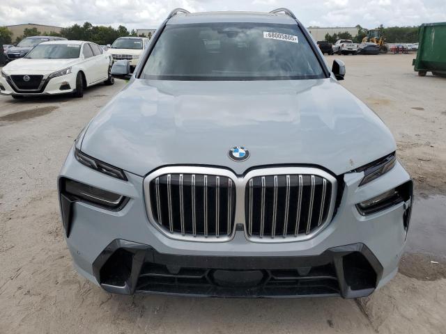  BMW X7 2025 Серебристый