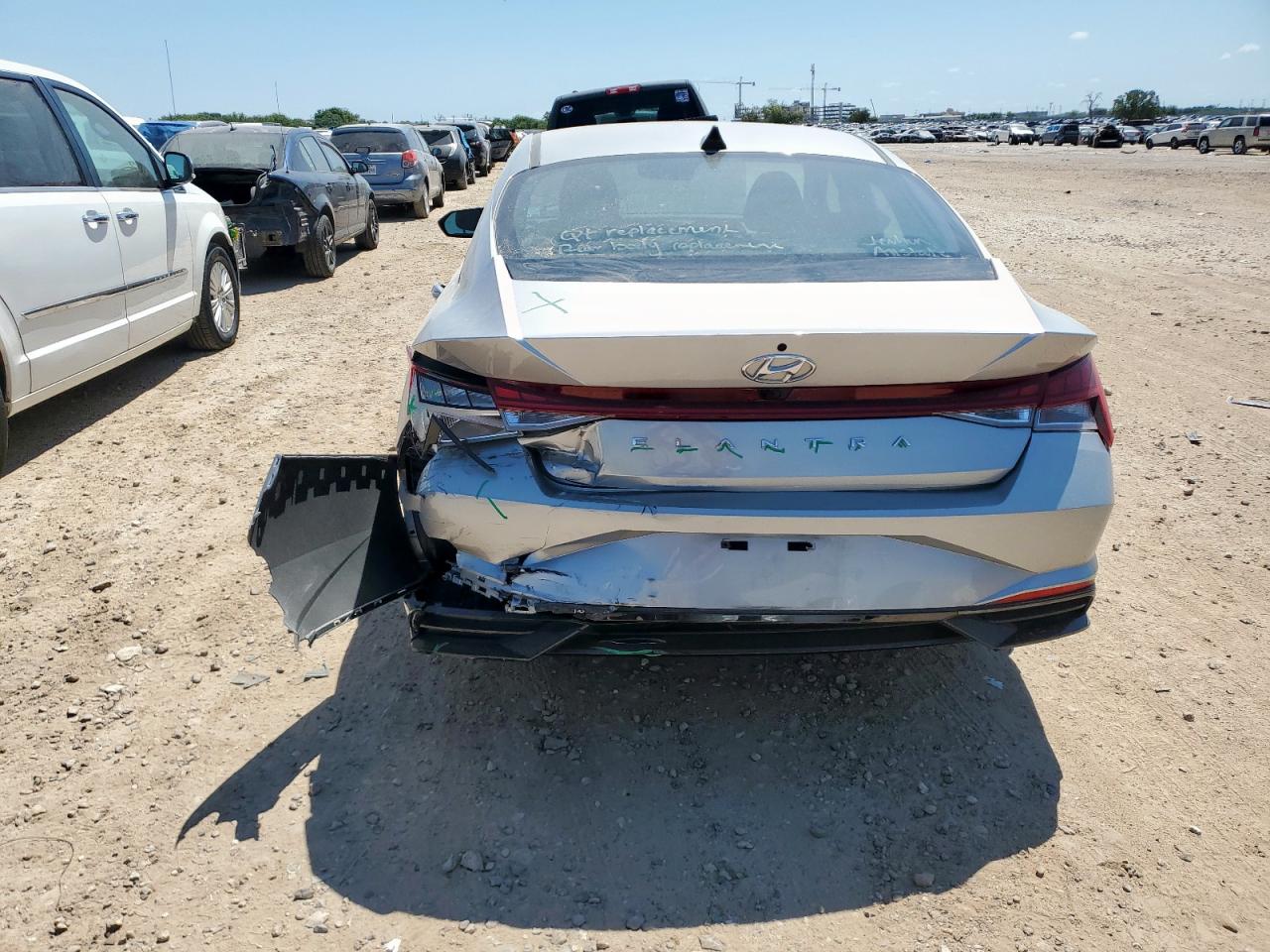 2022 Hyundai Elantra Sel VIN: 5NPLN4AG4NH063307 Lot: 68332575