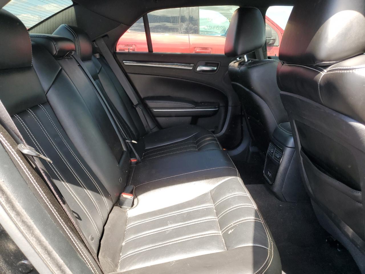 2023 Chrysler 300 S VIN: 2C3CCABG0PH577366 Lot: 69674025