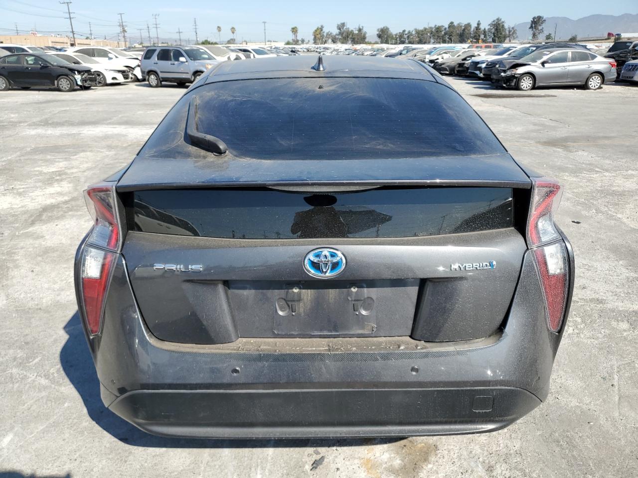 2018 Toyota Prius VIN: JTDKBRFU1J3584345 Lot: 69701125
