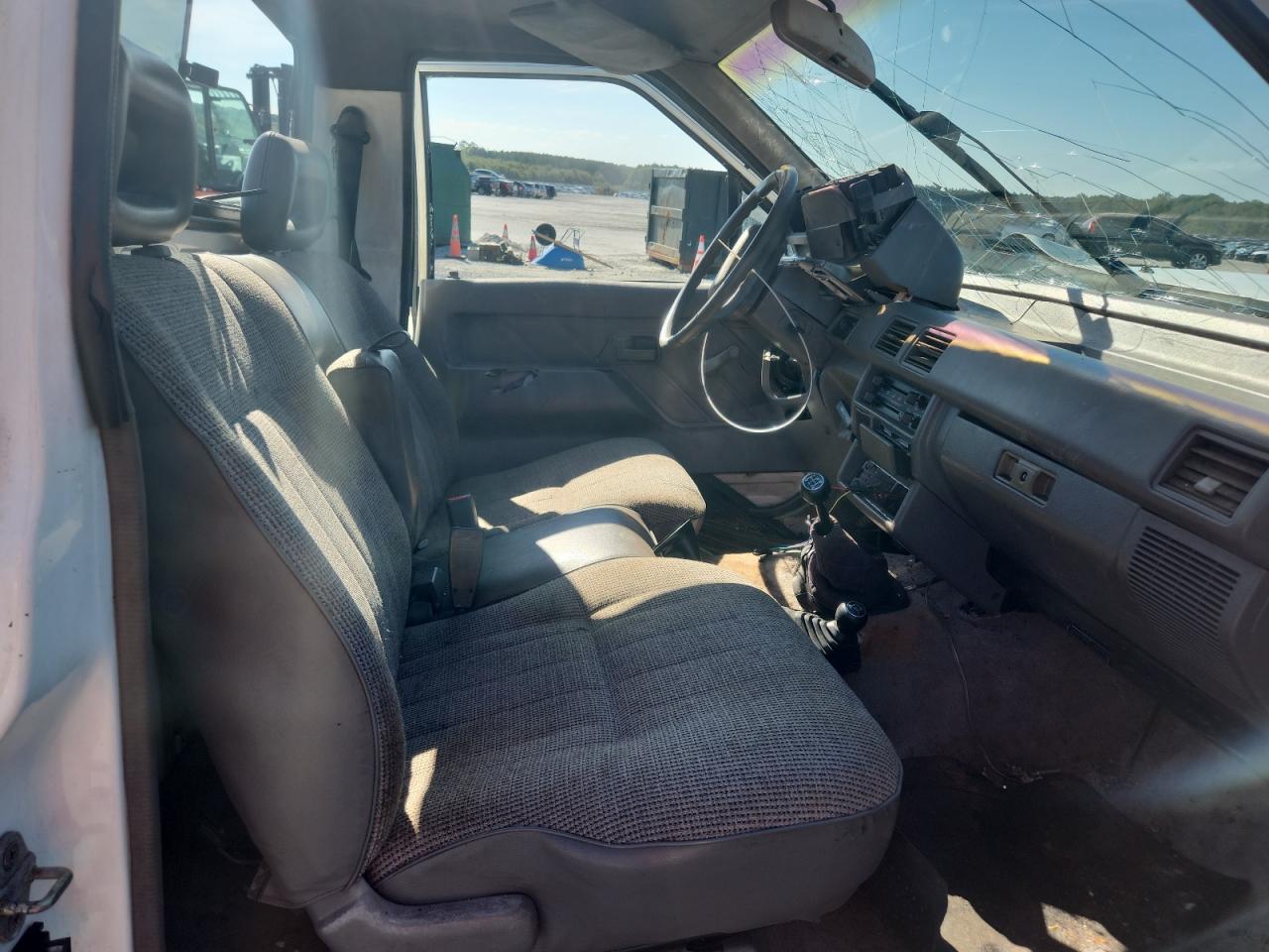 1991 Isuzu Conventional Short Bed VIN: JAACR11E0M7202571 Lot: 70058095