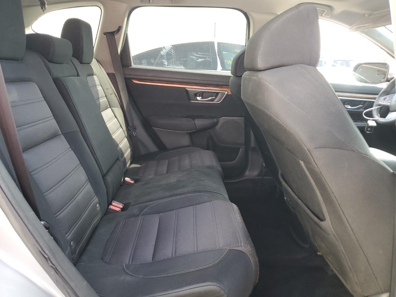 2018 Honda Cr-V Ex VIN: 7FARW2H55JE068433 Lot: 70831195