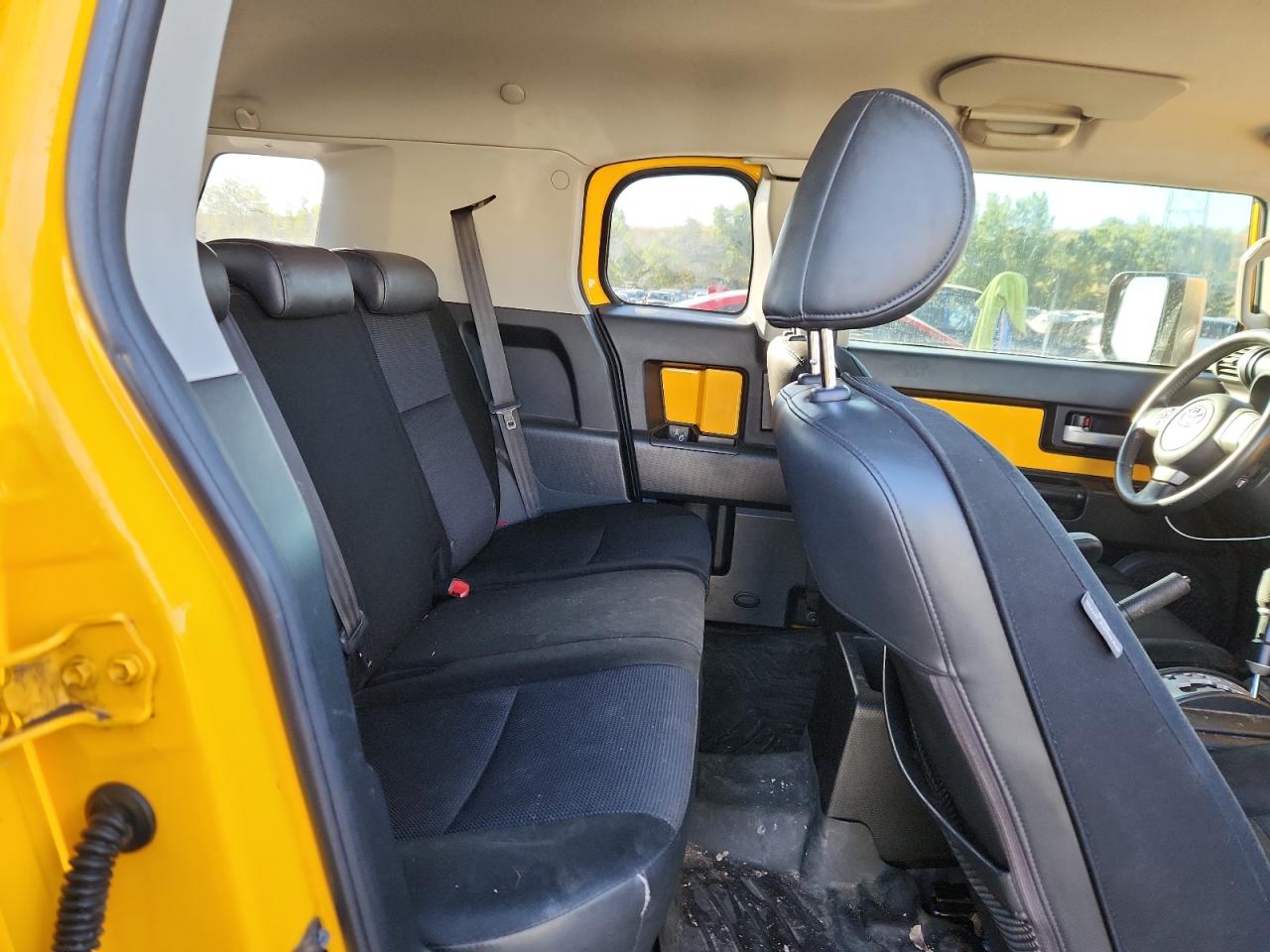 2008 Toyota Fj Cruiser VIN: JTEBU11F880102675 Lot: 69320635