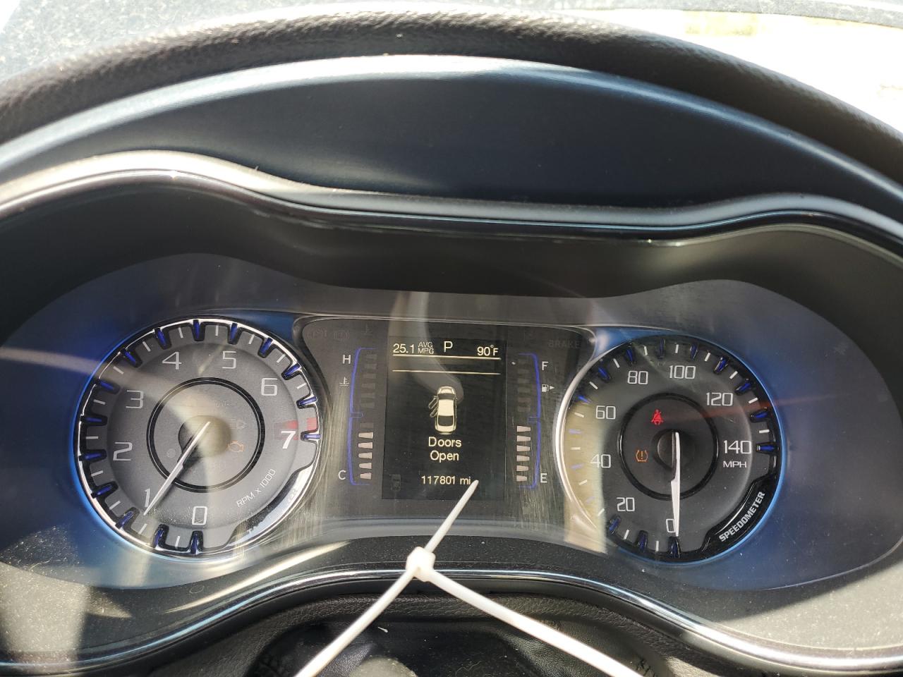 2015 Chrysler 200 S VIN: 1C3CCCDGXFN601512 Lot: 68770415