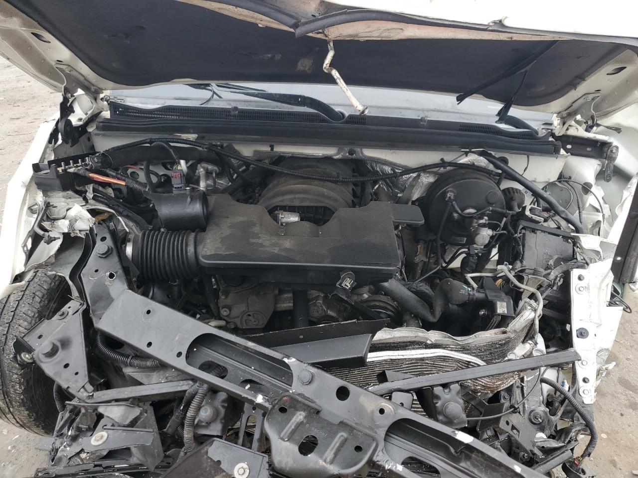 2015 Chevrolet Tahoe K1500 Ltz VIN: 1GNSKCKC6FR104063 Lot: 67675895