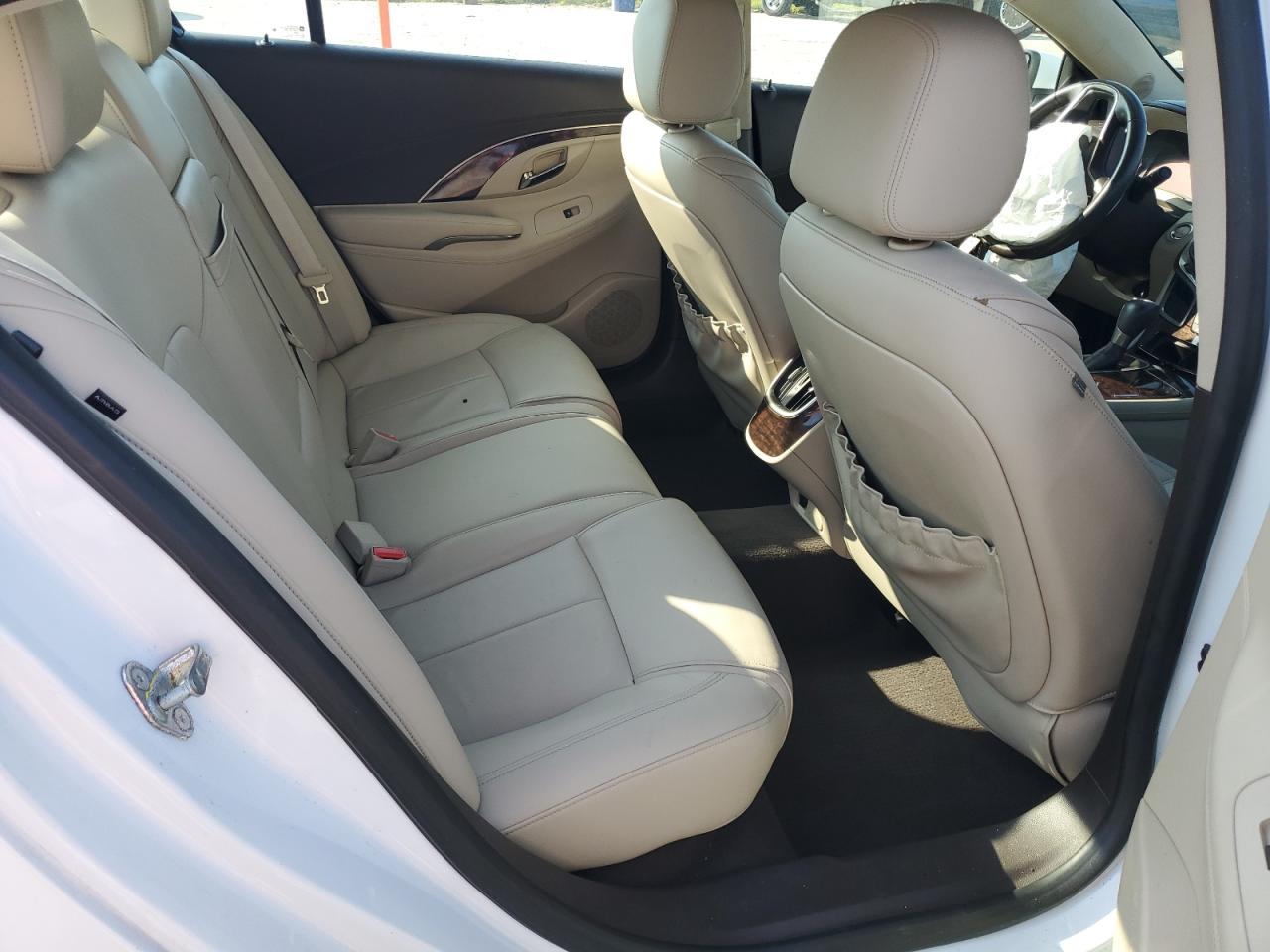 2016 Buick Lacrosse VIN: 1G4GB5G39GF138421 Lot: 68515455