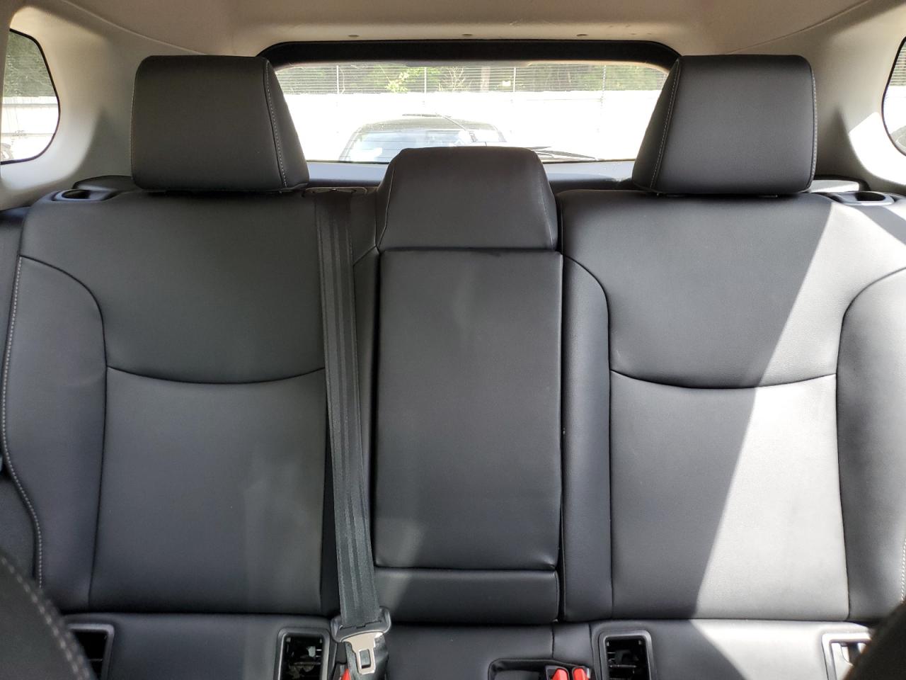 2023 Toyota Corolla Cross Xle VIN: 7MUDAAAGXPV054225 Lot: 70474875