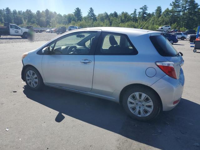 Hatchbacks TOYOTA YARIS 2012 Srebrny