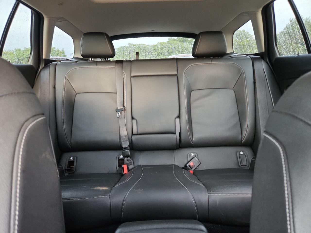 2018 Buick Regal Tourx Essence VIN: W04GV8SX5J1117197 Lot: 68417515