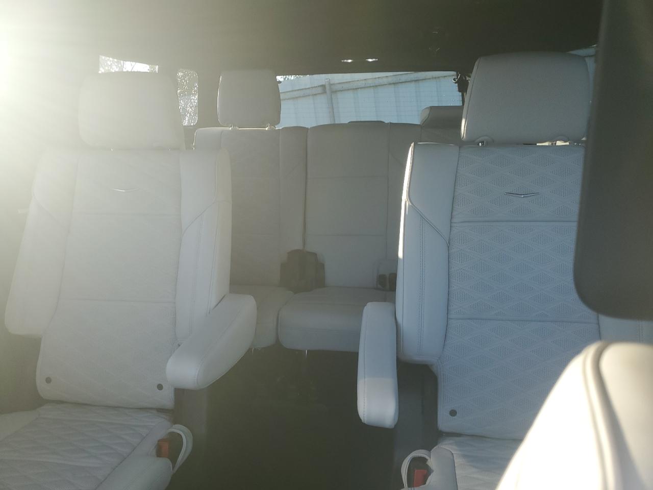 2025 Cadillac Escalade Esv Sport Platinum VIN: 1GYS9RRLXSR321956 Lot: 70804275