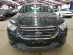 2014 FORD TAURUS LIMITED   à vendre chez Copart CT - HARTFORD SPRINGFIELD