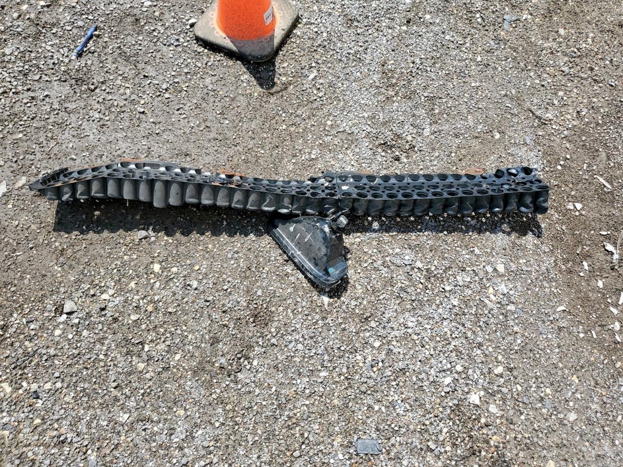 2008 Mercury Grand Marquis Ls VIN: 2MEFM75V18X631301 Lot: 68014725