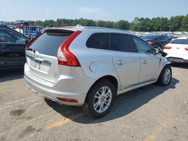  VOLVO XC60 2016 Серебристый