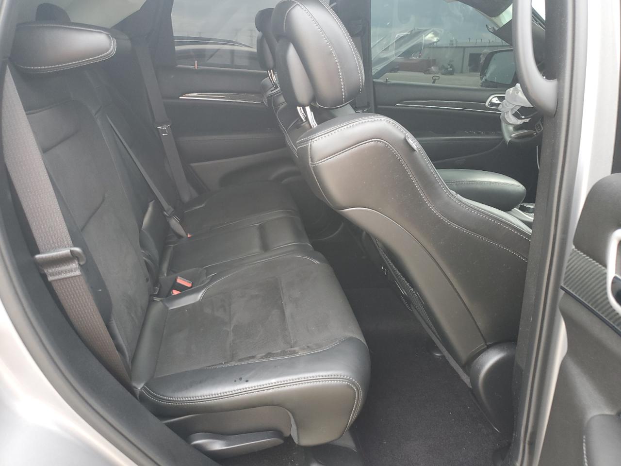 2019 Jeep Grand Cherokee Srt-8 VIN: 1C4RJFDJ1KC530165 Lot: 70408745