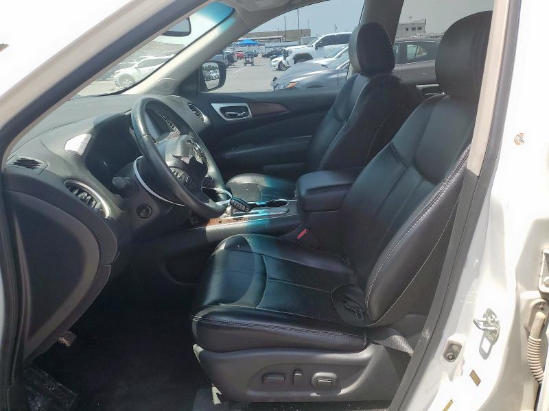  NISSAN PATHFINDER 2018 Biały