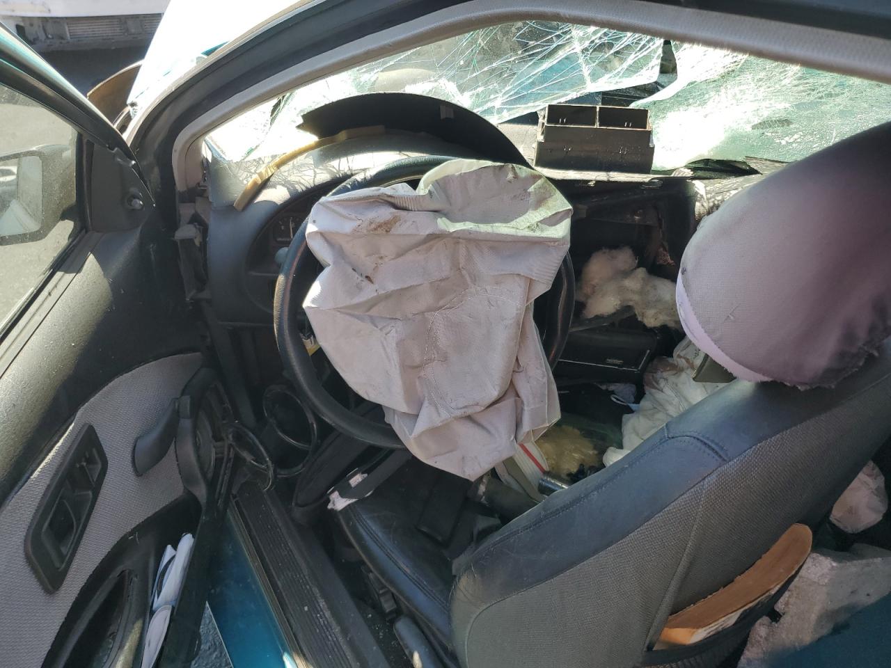 1995 Saturn Sc1 VIN: 1G8ZE1280SZ225870 Lot: 67038365