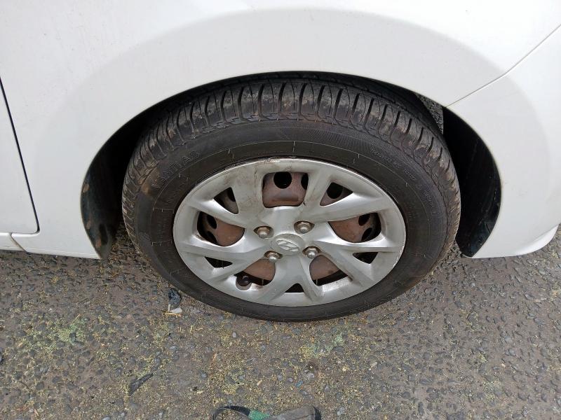 2017 HYUNDAI I10 SE