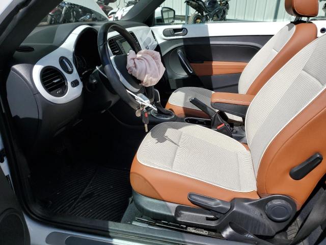  VOLKSWAGEN BEETLE 2017 Белы