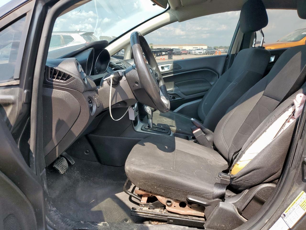 3FADP4BJ3GM174619 2016 Ford Fiesta Se