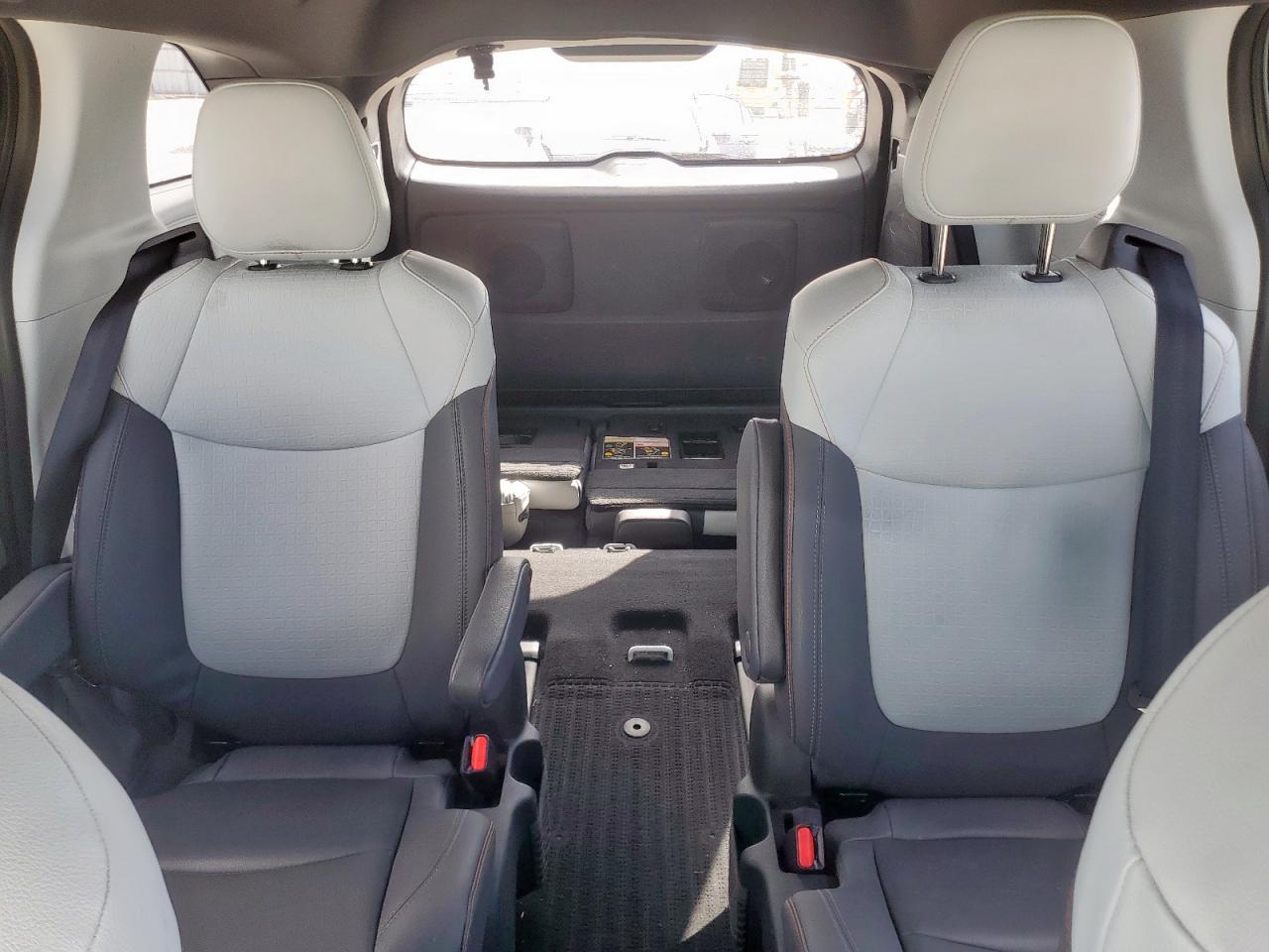 2022 Toyota Sienna Xse VIN: 5TDXSKFC8NS067892 Lot: 70937815