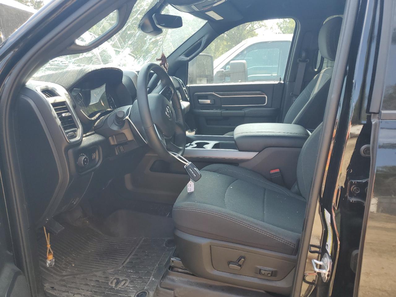 2024 Ram 3500 Big Horn VIN: 3C63RRHL0RG414515 Lot: 67239215