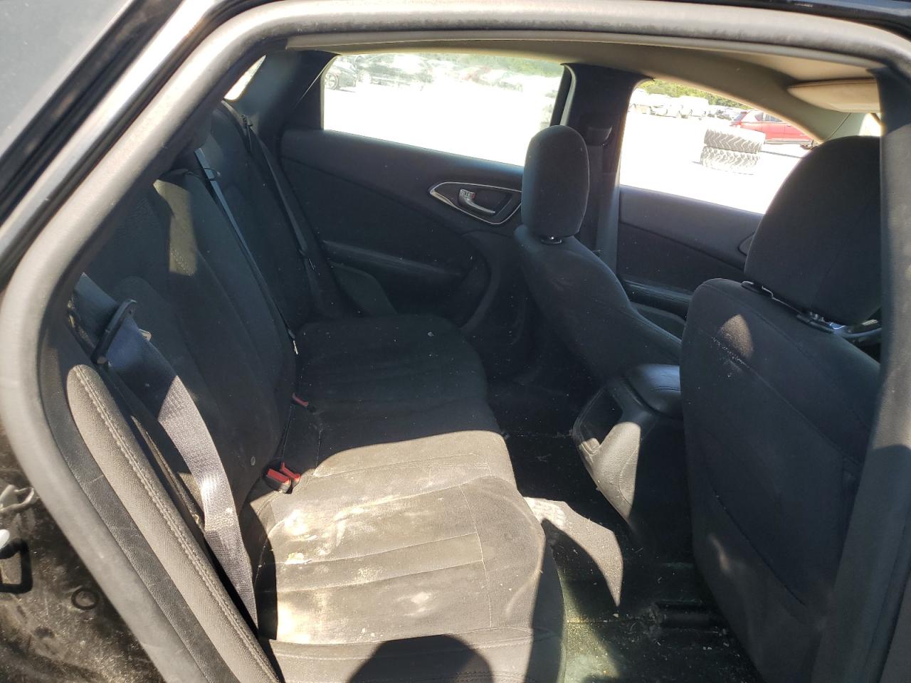 2016 Chrysler 200 Limited VIN: 1C3CCCAB3GN133603 Lot: 70562105