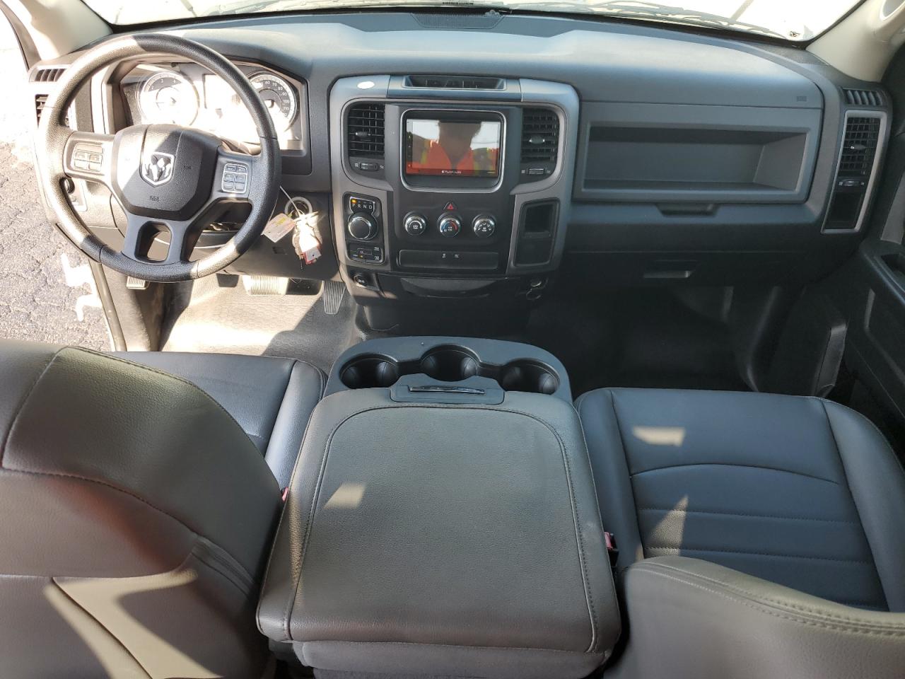 2016 Ram 1500 St VIN: 1C6RR7FG1GS128733 Lot: 67913475