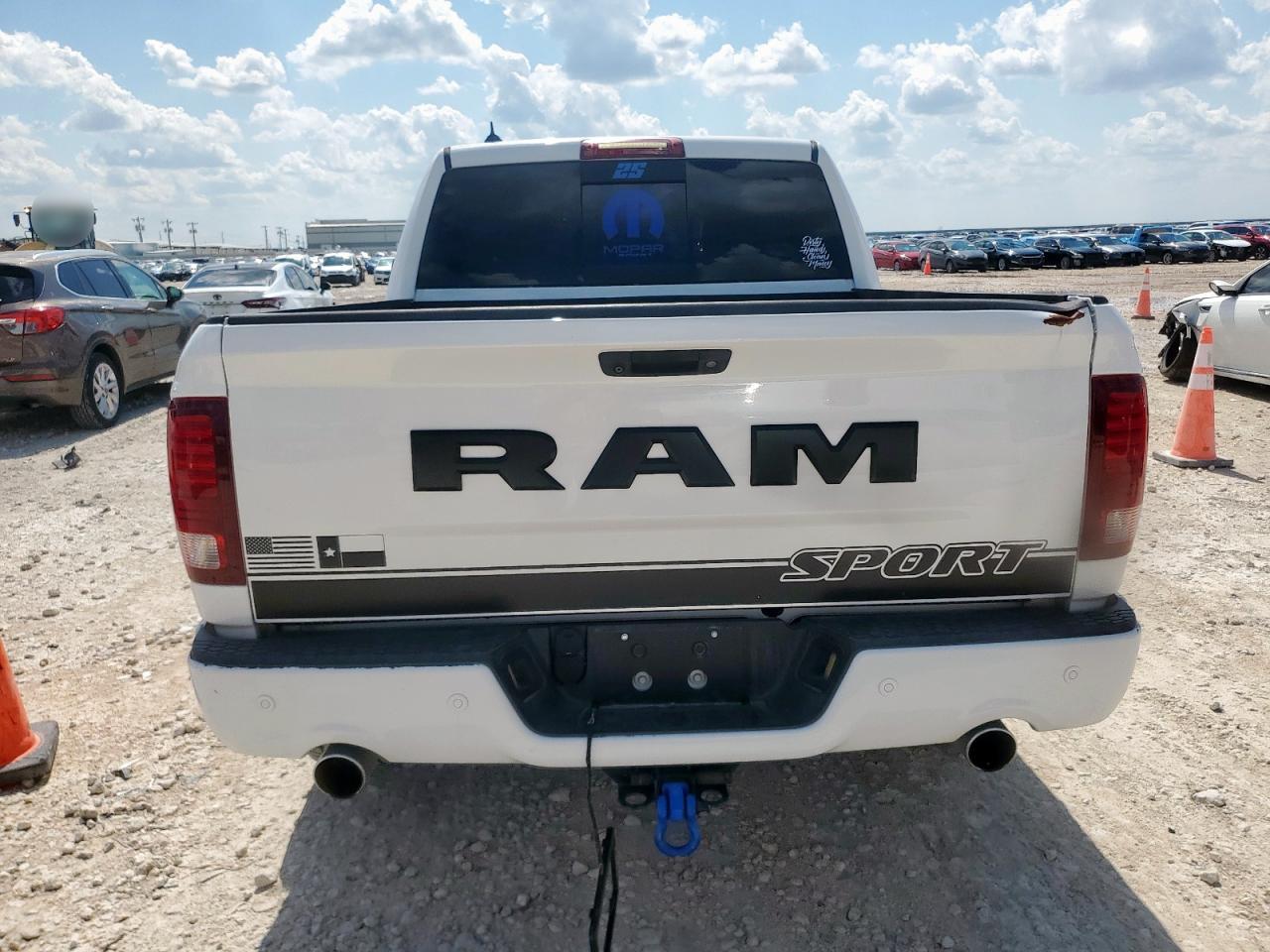 1C6RR6MT2ES243378 2014 Ram 1500 Sport