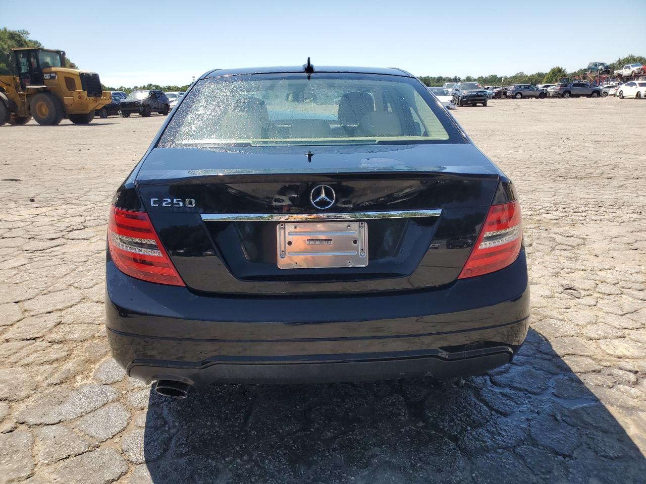 2014 Mercedes-Benz C 250 VIN: WDDGF4HB3EA933053 Lot: 70378005