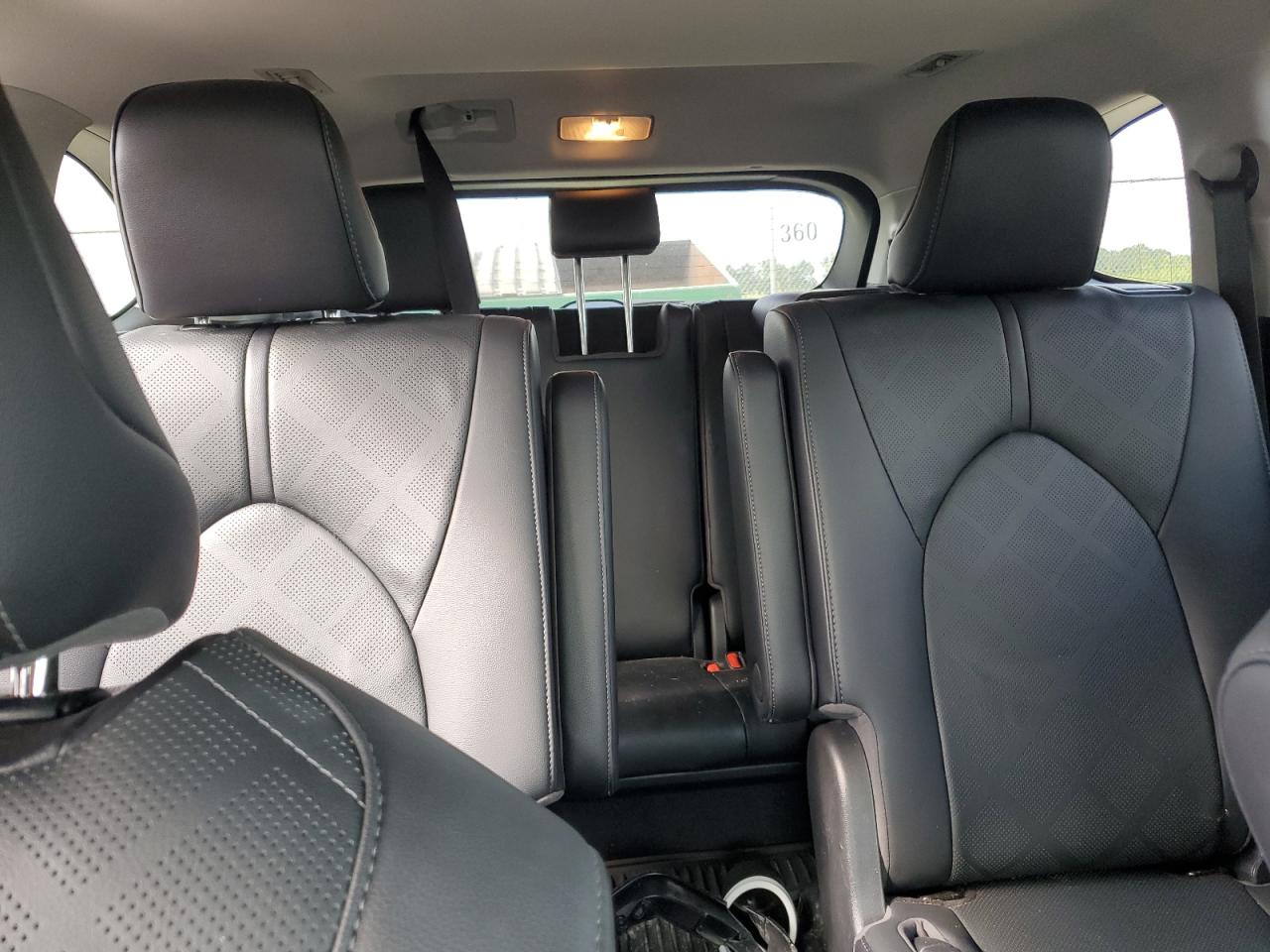 2020 Toyota Highlander Platinum VIN: 5TDFZRBH6LS041547 Lot: 69856105