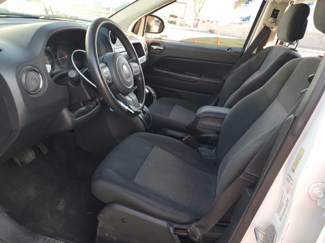 2014 Jeep Compass Sport VIN: 1C4NJDBB2ED771794 Lot: 68993885