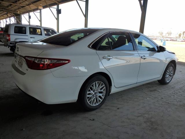  TOYOTA CAMRY 2017 White