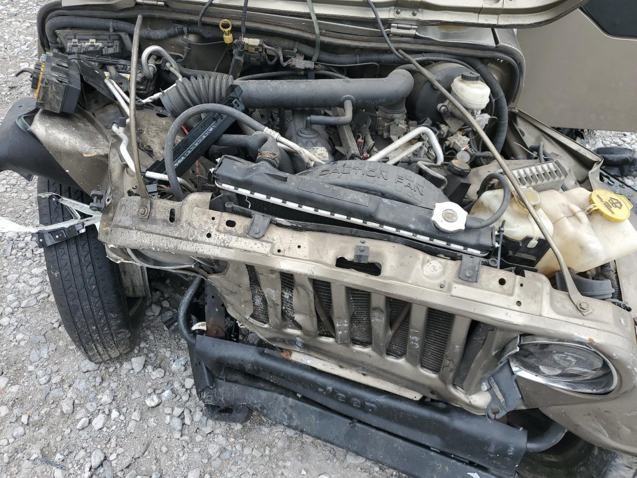 2004 Jeep Wrangler X VIN: 1J4FA39S84P744112 Lot: 67198435