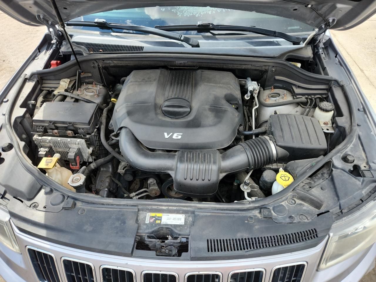 2014 Jeep Grand Cherokee Laredo VIN: 1C4RJFAG2EC237730 Lot: 70677015