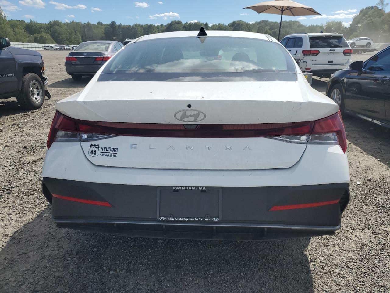 2025 Hyundai Elantra Se VIN: KMHLL4DG2SU898126 Lot: 69808525