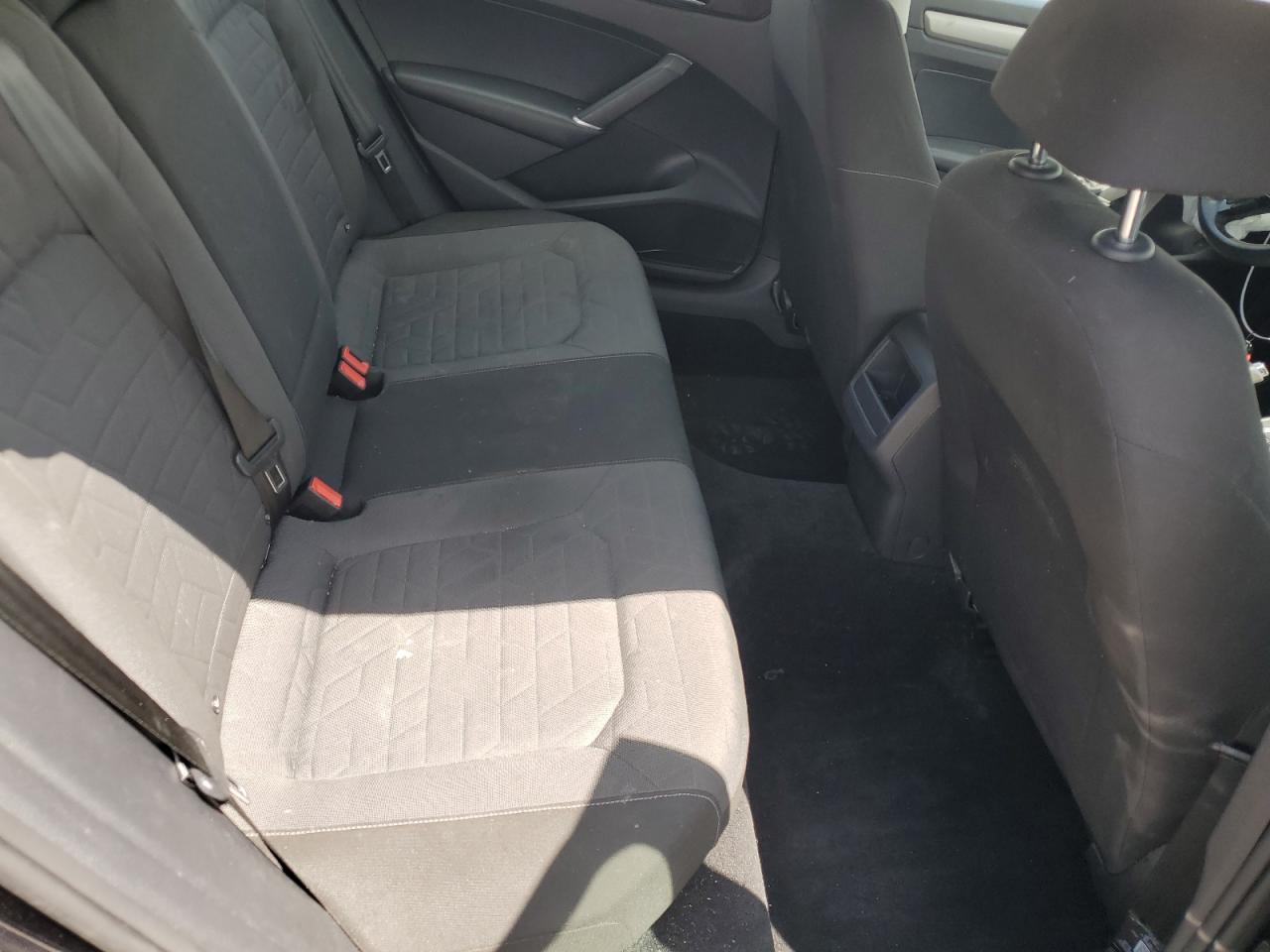 2021 Volkswagen Passat S VIN: 1VWAA7A38MC001174 Lot: 70487915