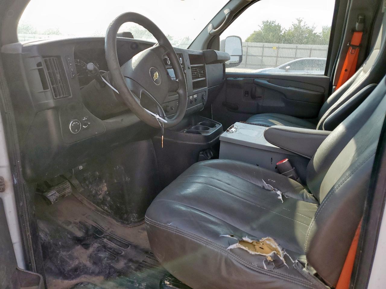 2013 Chevrolet Express G2500 VIN: 1GCWGFCA2D1902825 Lot: 60119575