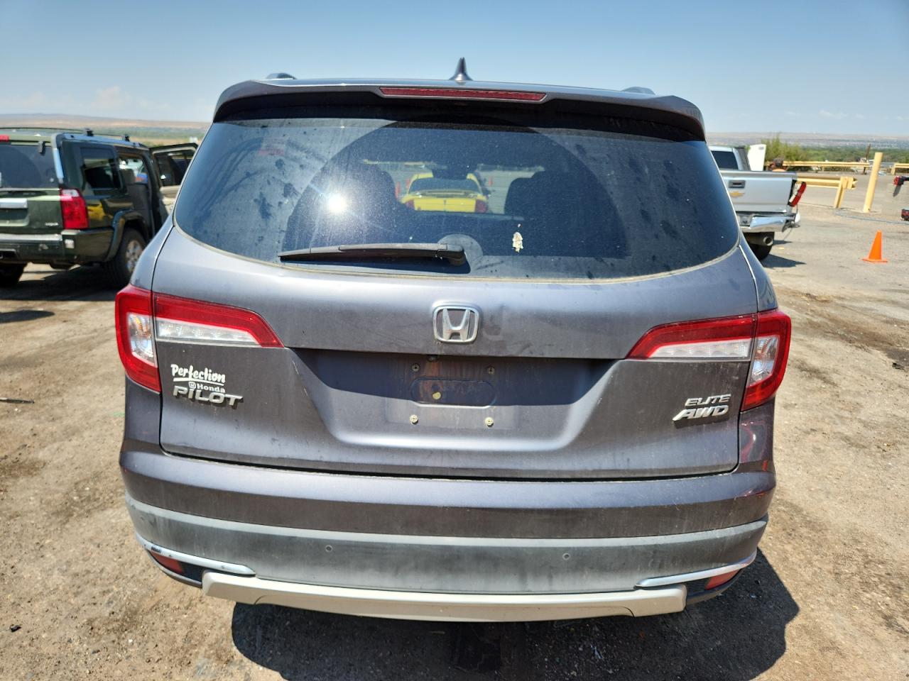 2020 Honda Pilot Elite VIN: 5FNYF6H02LB032625 Lot: 69782685