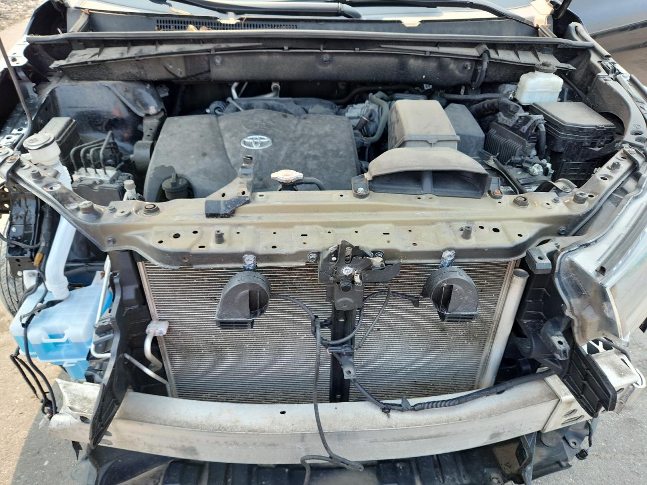 2019 Toyota Highlander Se VIN: 5TDJZRFH1KS608427 Lot: 67364575