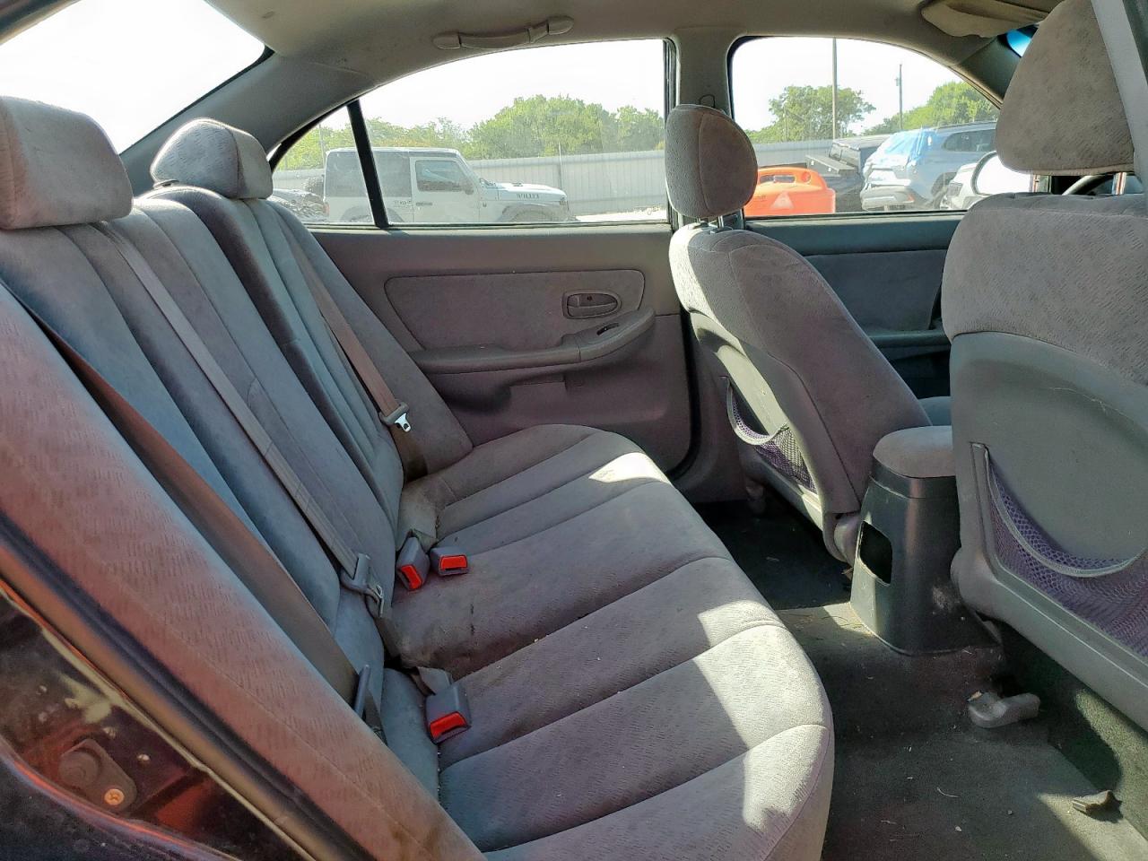 2005 Hyundai Elantra Gls VIN: KMHDN46D75U176821 Lot: 69082625