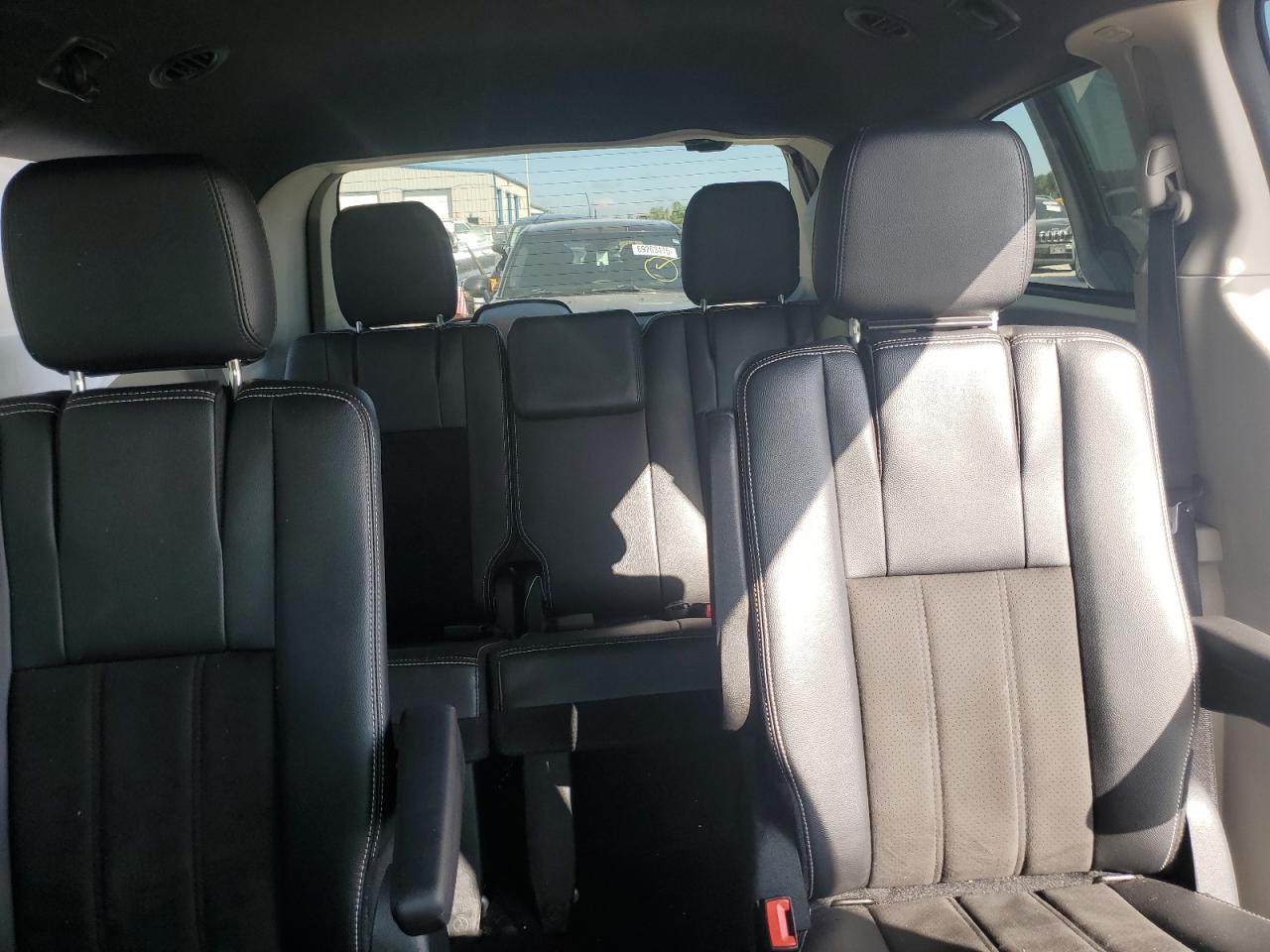 2019 Dodge Caravan VIN: 2C4RDGCG1KR782752 Lot: 69779755