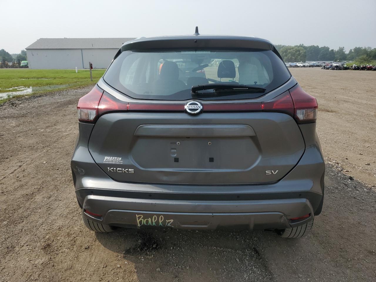 3N1CP5CV1ML527585 2021 Nissan Kicks Sv