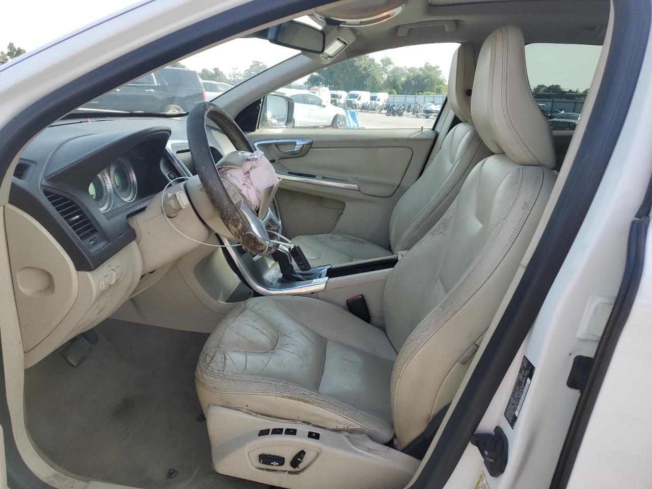 2013 Volvo Xc60 3.2 VIN: YV4952DL4D2381190 Lot: 70833755