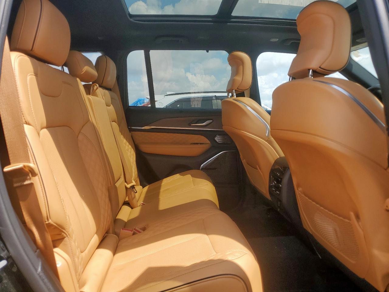 2022 Jeep Grand Cherokee Summit 4Xe VIN: 1C4RJYE6XN8758825 Lot: 70727335