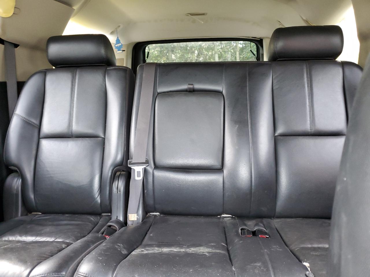 2007 Chevrolet Suburban K1500 VIN: 1GNFK16387J203595 Lot: 68839895