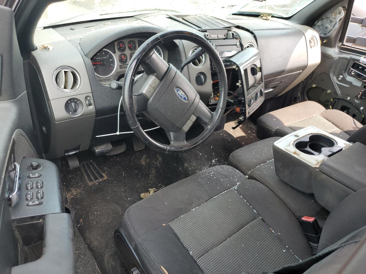 2005 Ford F150 VIN: 1FTPX14515FB15779 Lot: 67227375